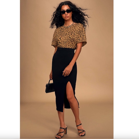 Lulu's Black Ribbed Bodycon Midi Skirt - Picture 1 of 8